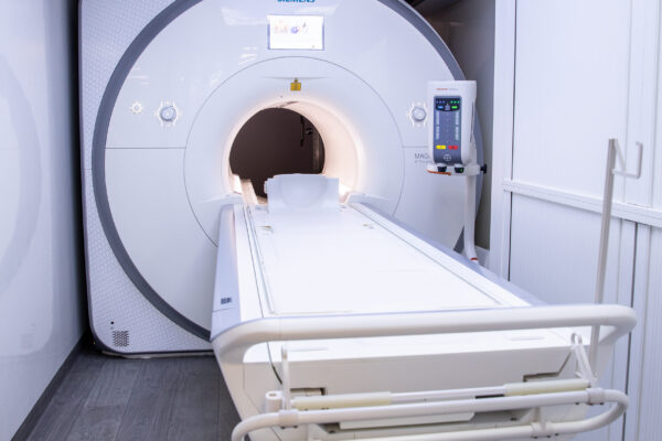 Siemens Magnetom Aera MRI Scanner at Compleo Health Ltd.